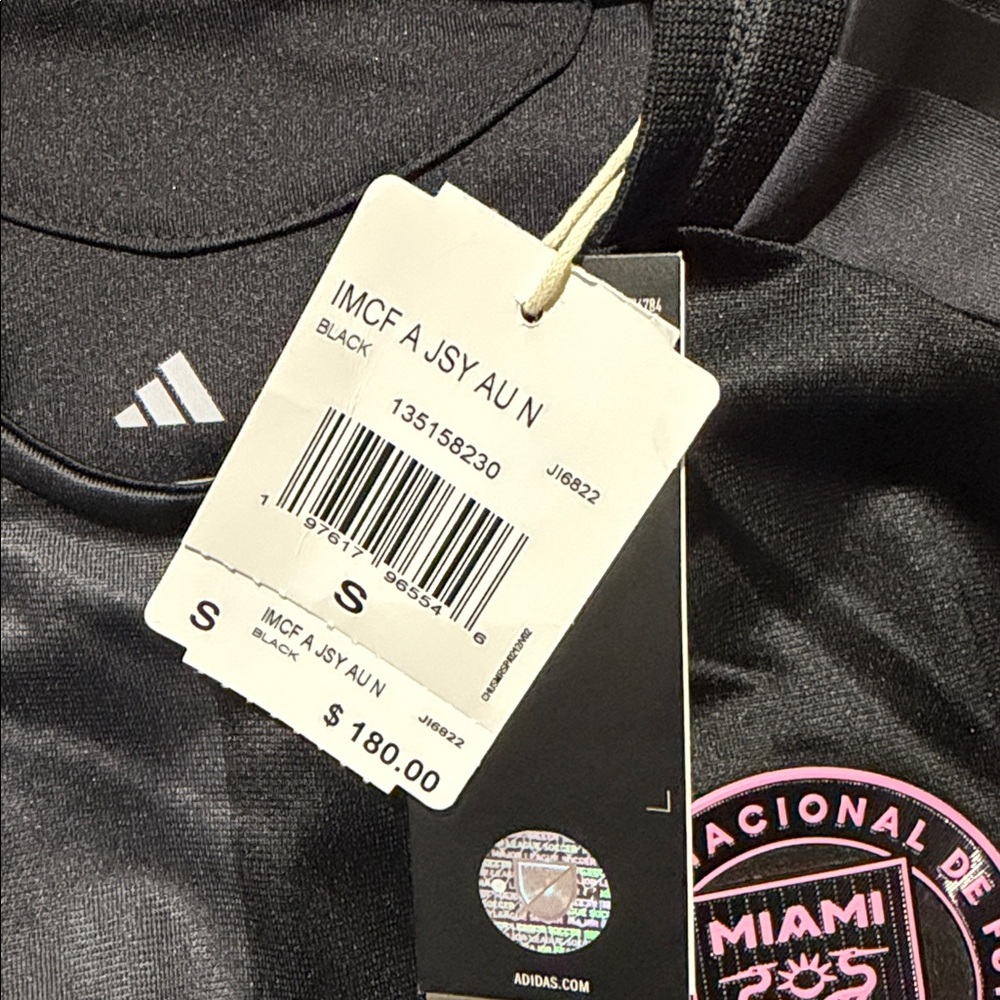 Adidas Messi Black and Pink Men's Jersey RETAILS $180!!! Size small - Picture 10 of 10